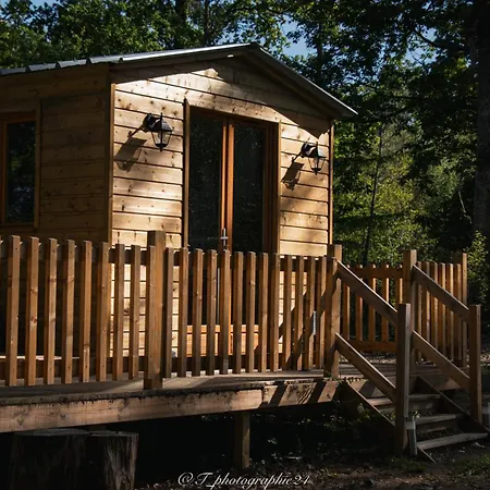 Les Du Roc Campsite Saint-Estephe (Dordogne)