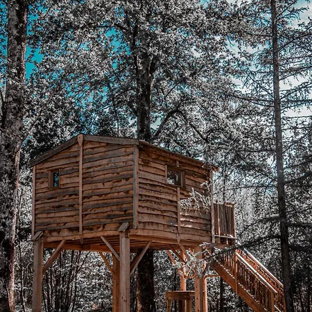 キャンプ場 Les Du Roc Saint-Estephe (Dordogne)
