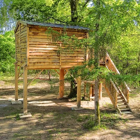 キャンプ場 Les Du Roc Saint-Estephe (Dordogne)